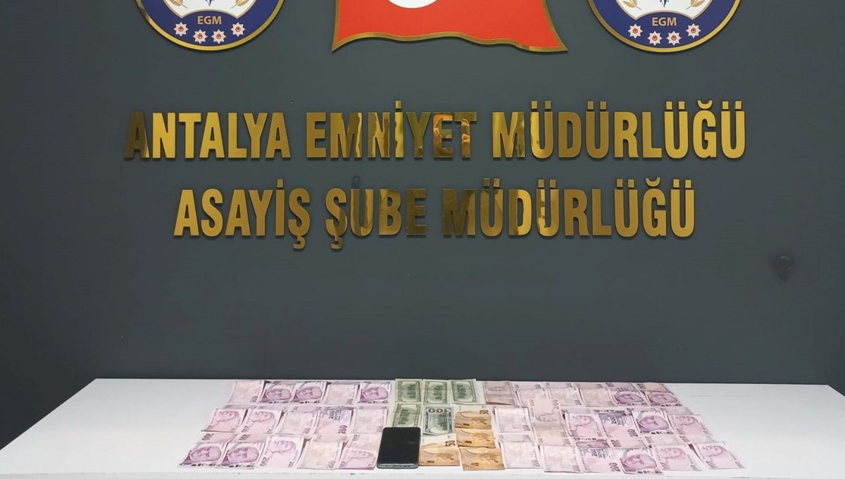 Antalya'da telefonla dolandırıcılık yapan 2 şüpheli tutuklandı