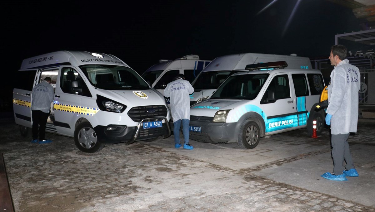 Antalya'da emekli temizlik işçisi denizde ölü bulundu