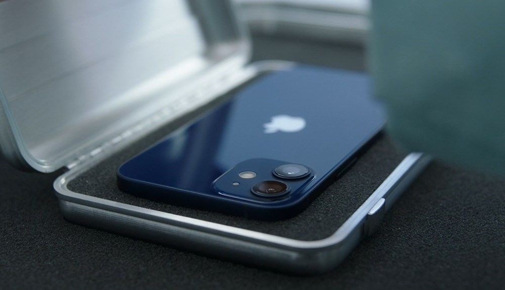 'Mini'den 'Pro Max'e iPhone 12 modellerinin artıları ve eksileri - 12