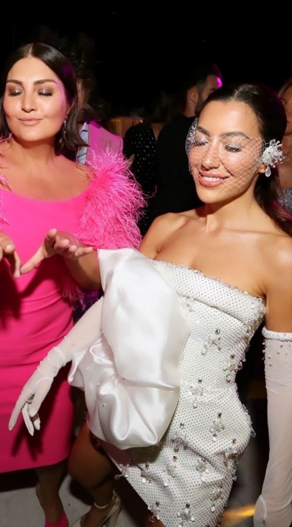 Sibel Can babaanne oldu: Engin Can-Merve Ural çiftinden güzel haber - 5