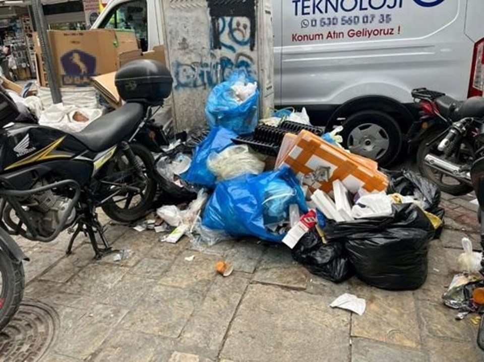 İzmir Büyükşehir Belediyesi'nde grev - 2