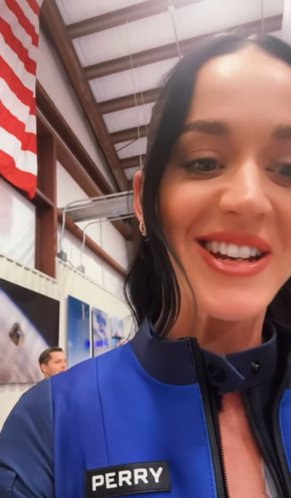 Şarkıcı Katy Perry uzaya çıktı: Tamamı kadınlardan oluşan mürettebatın uzay yolculuğu - 8