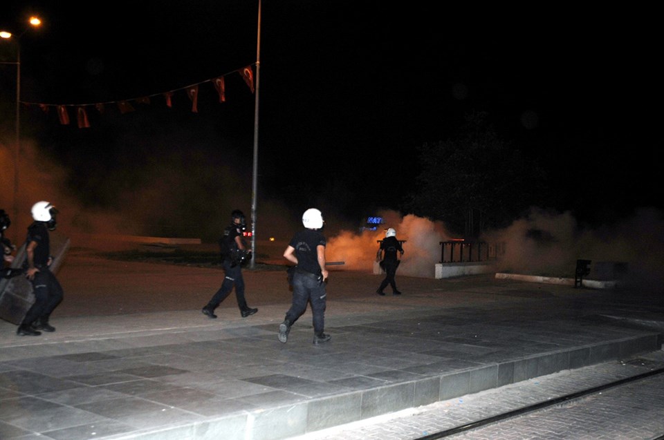 Antalya’daki protestoya gazlı müdahale - 2