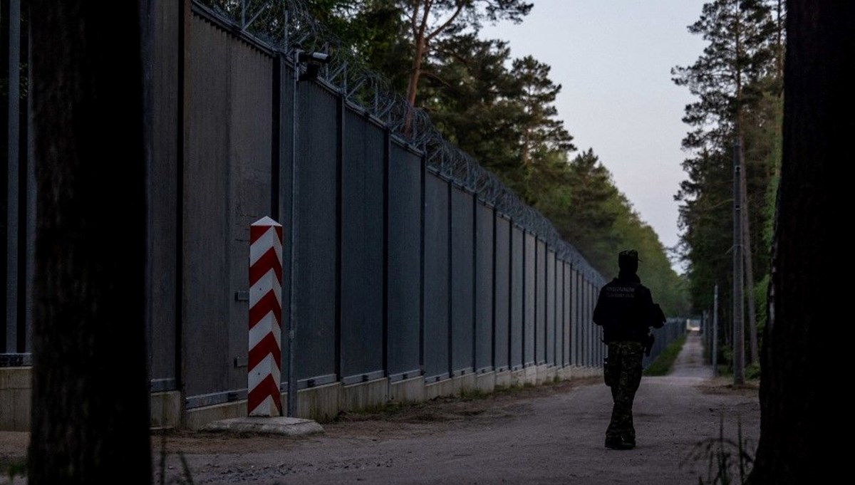 Polonya-Belarus sınırında hareketlilik artıyor