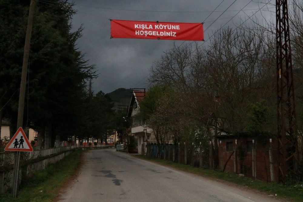 Gurbetçilerin özlemini azaltmak için köye kamera sistemi kurdu - 6