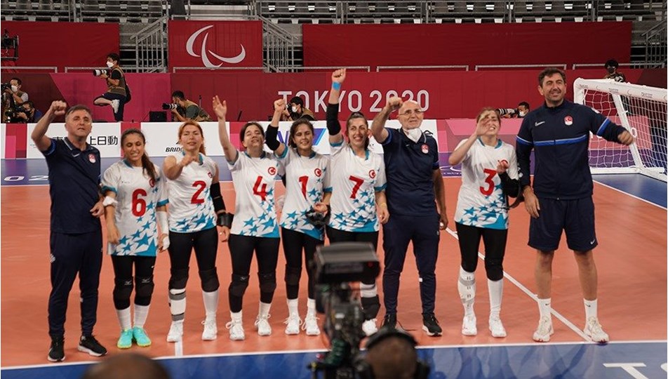 Tokyo Paralimpik Oyunları golbolde altın madalya Türkiye'nin!