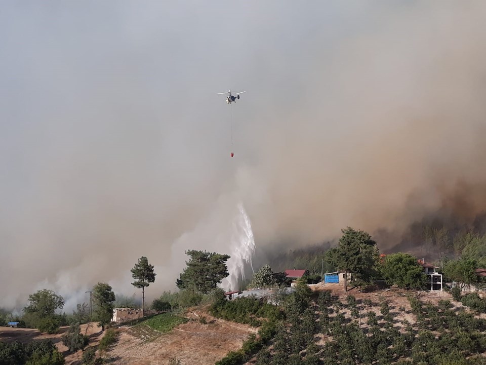 Adana'da orman yangını: 6 köy boşaltıldı - 3