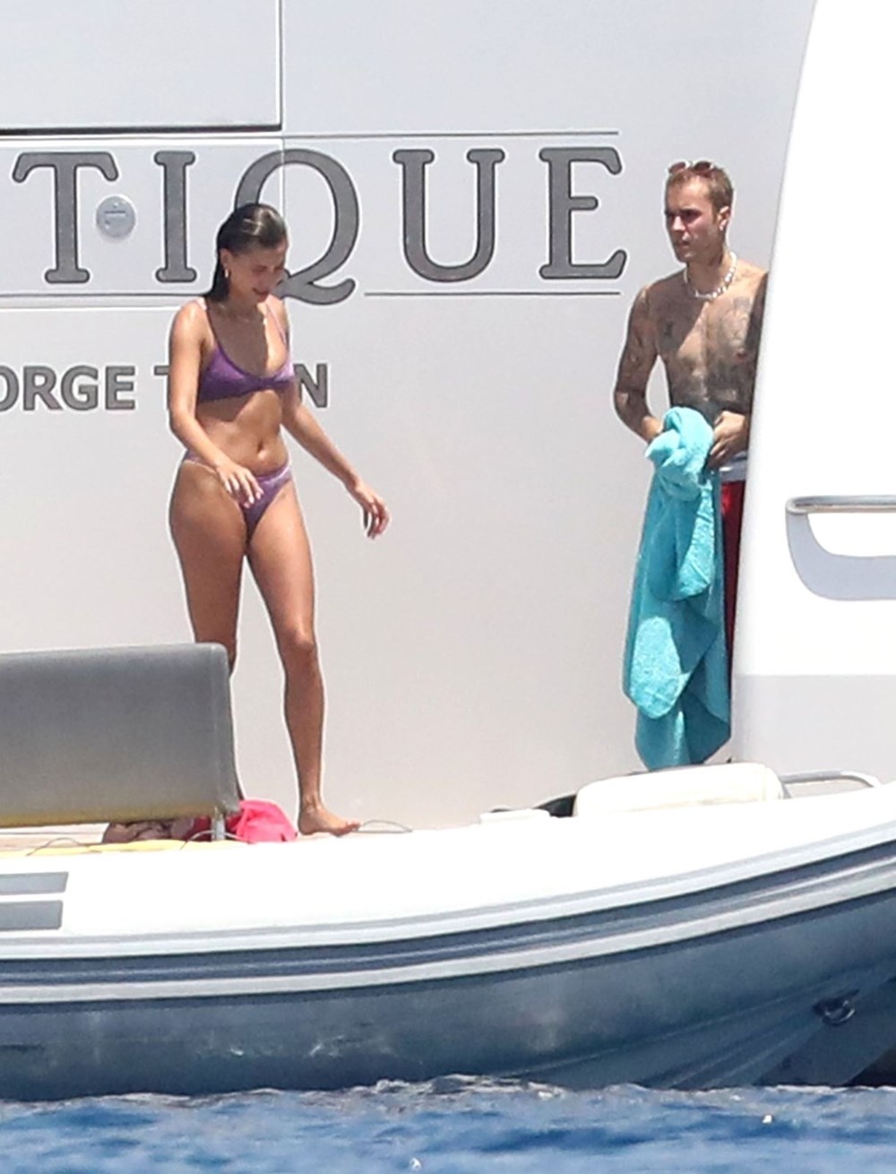 Justin Bieber ve Hailey Baldwin çifti Ege sahillerinde tatil yapıyor - 7