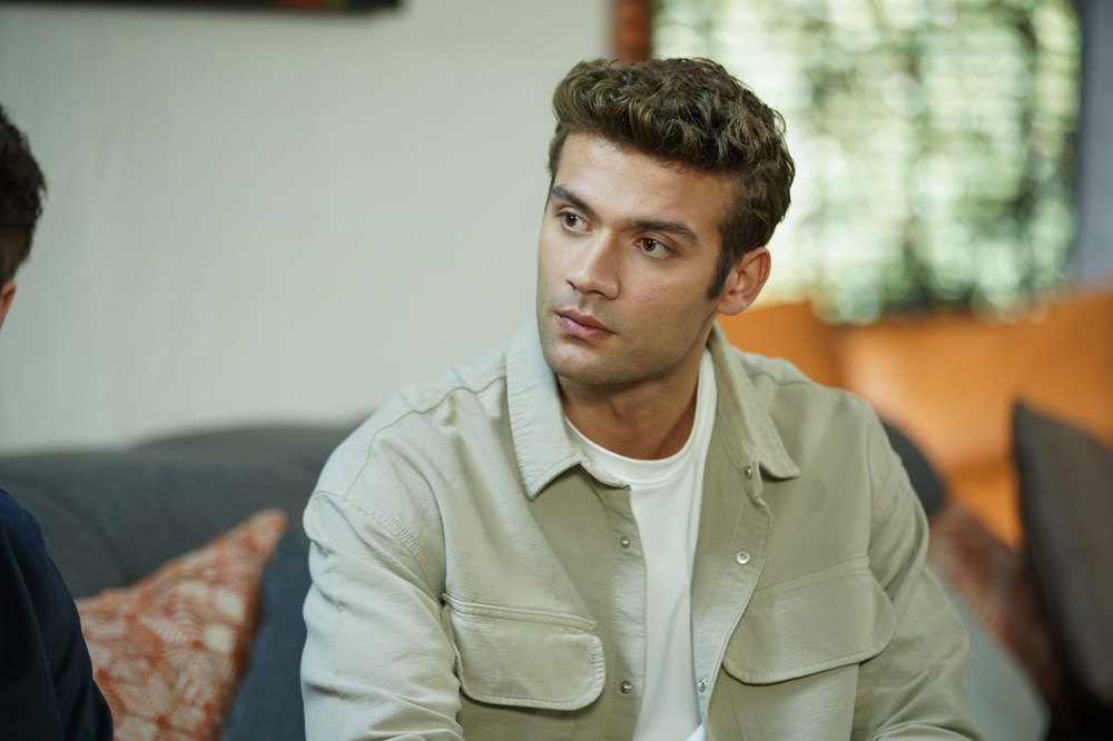 Episode #1.4 (2023)