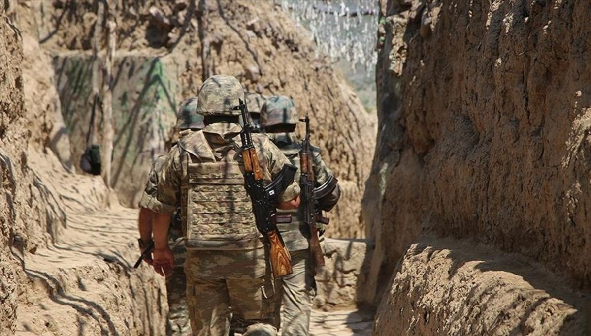 Ermenistan'la sınırda yaşanan çatışmalarda 7 Azerbaycan askeri şehit oldu