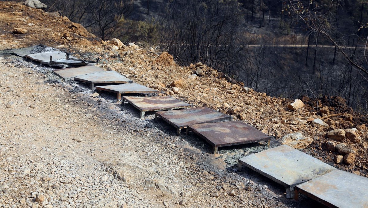 Menteşe'de çıkan orman yangınında 120 arı kovanı zarar gördü