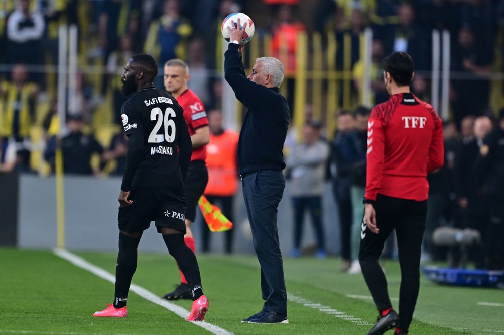 Jose Mourinho'dan çok konuşulacak açıklama: "Ligin sonu, başlamadan belliydi!" 75