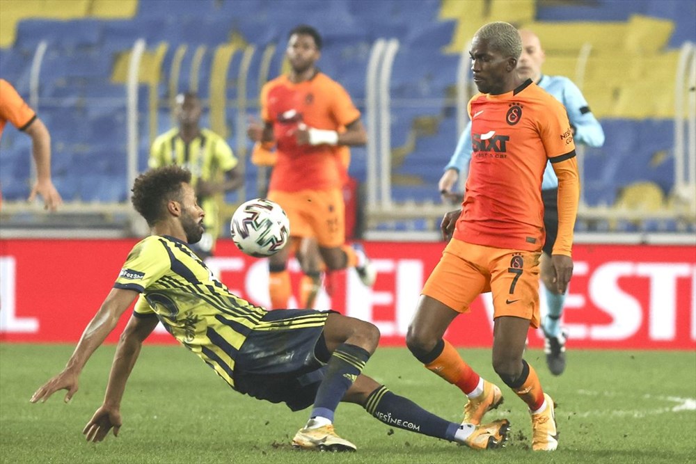 Derbide kazanan Galatasaray - 14
