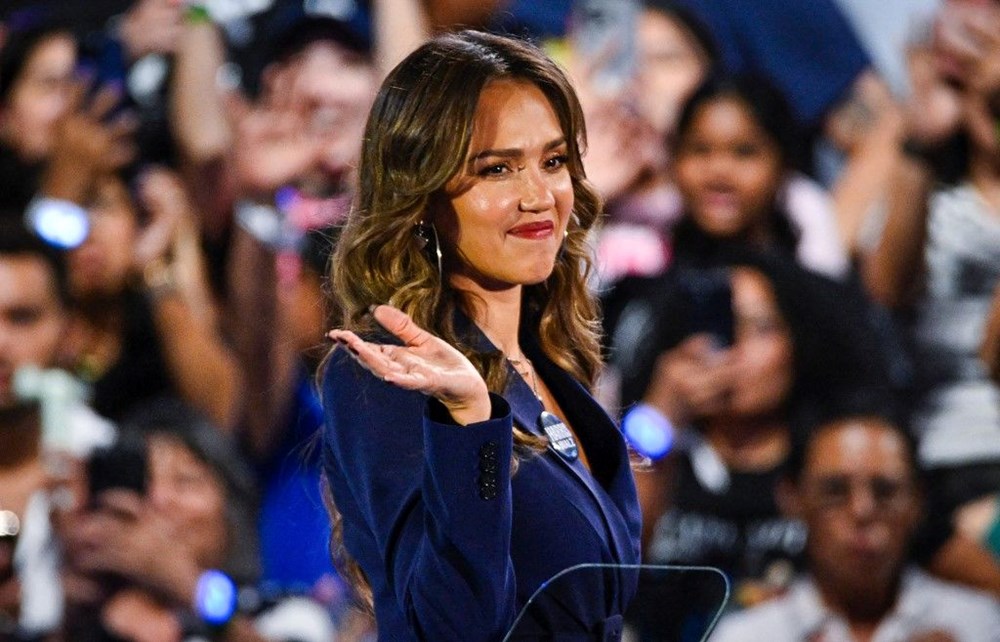 Jessica Alba'dan Katy Perry'e destek: Trump göndermesi dikkat çekti - 2