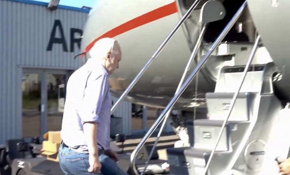 Assange serbest kaldı: Wikileaks'in kurucusu ABD'deki suçlamaları kabul edecek - 1
