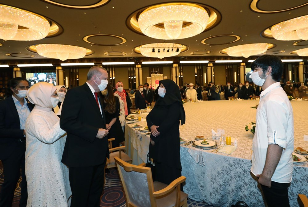 Cumhurbaşkanı Erdoğan: FETÖ'ye dünyayı dar ediyoruz - 9