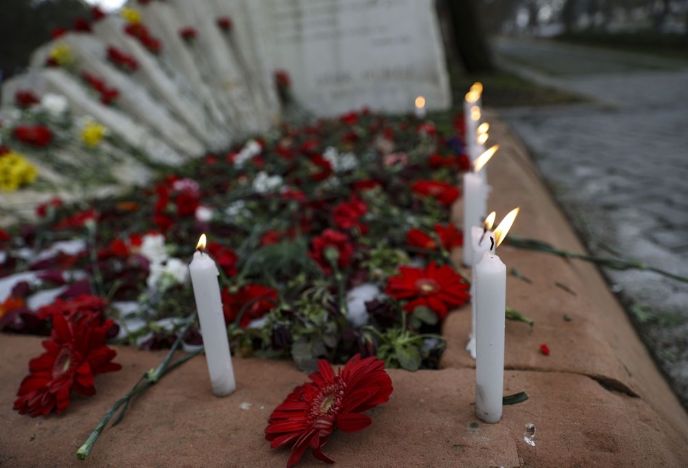Gazeteci Uğur Mumcu suikastın 28. yılında kabri başında anıldı - 14