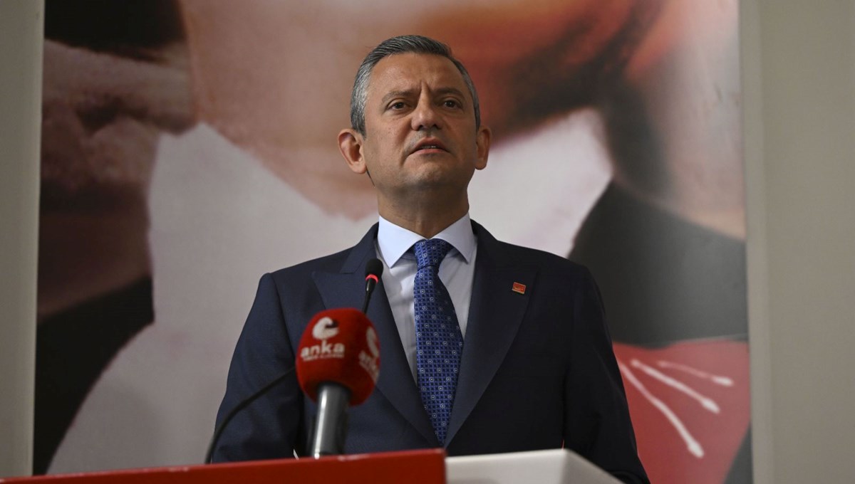 Özgür Özel'den kayyum tepkisi: Mardin'i kimin yöneteceğine Mardinliler karar verir Özgür Özel'den kayyum tepkisi: Mardin'i kimin yöneteceğine Mardinliler karar verir