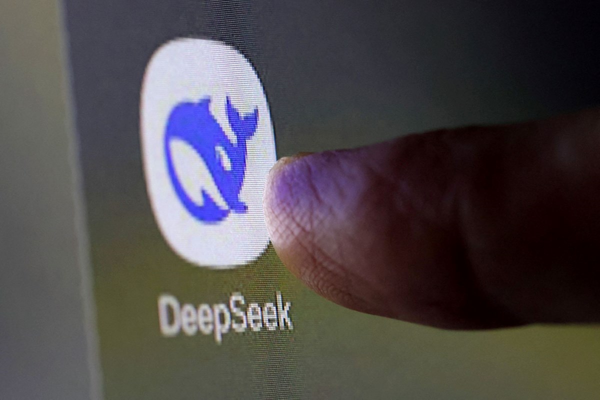 forumagel.com Matematik uzmanlığından yapay zeka kahramanlığına... ABD borsalarını alt üst eden DeepSeek dahisi Liang Wenfeng kim? forumagel.com Matematik uzmanlığından yapay zeka kahramanlığına... ABD borsalarını alt üst eden DeepSeek dahisi Liang Wenfeng kim?