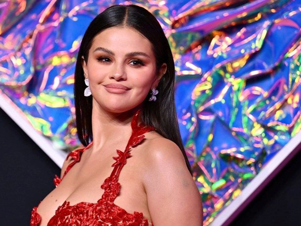 Selena Gomez evleniyor: Hailey Bieber'dan destek geldi - 6