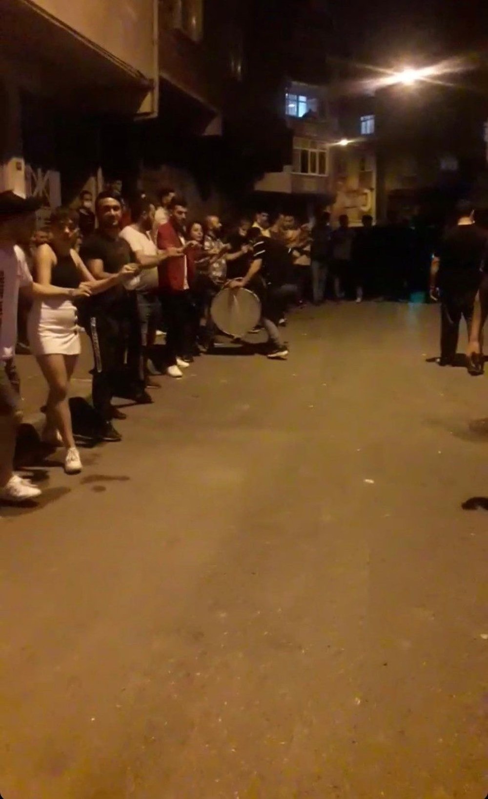 Yasağa rağmen yine toplu asker uğurladılar - 2