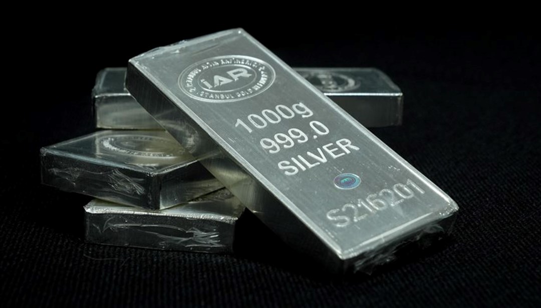 Gümüş denge bulma çabasında