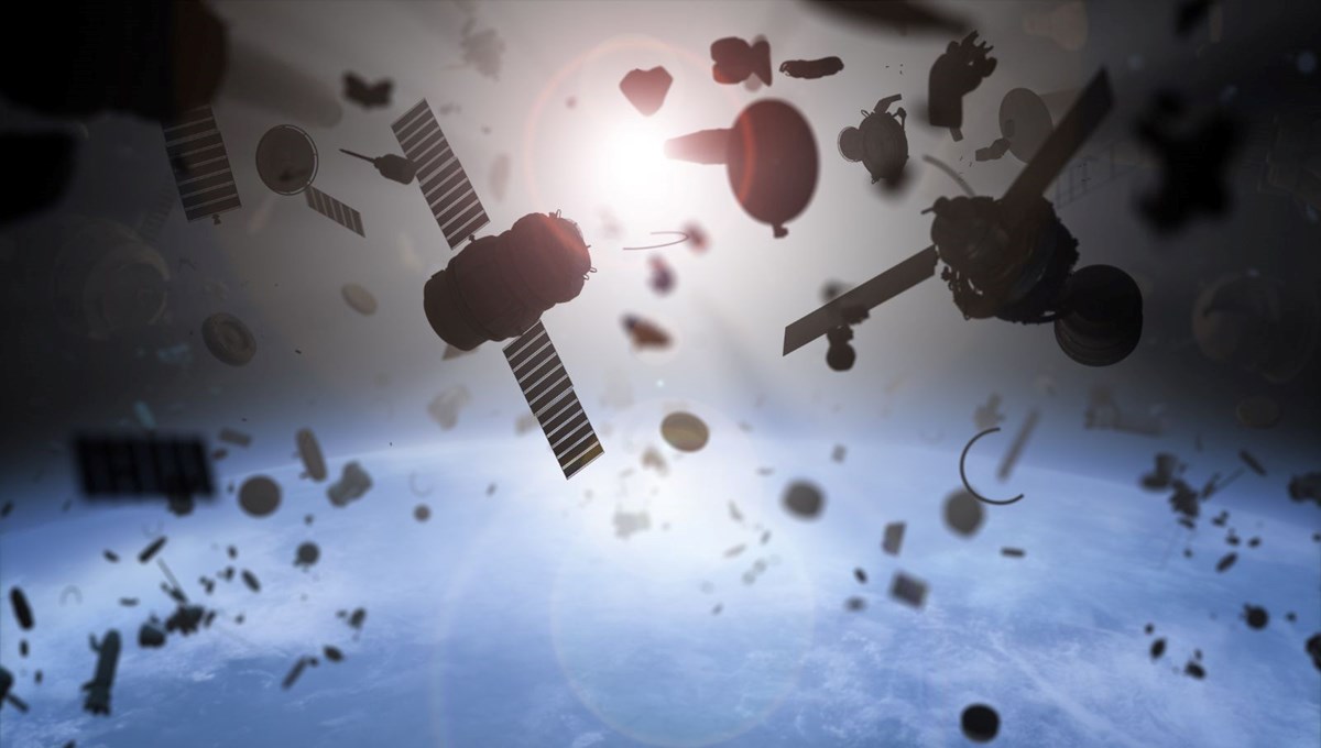 NASA, uzay çöplerini temizlemeye hazırlanıyor: 15 milyon dolarlık anlaşma NASA, uzay çöplerini temizlemeye hazırlanıyor: 15 milyon dolarlık anlaşma