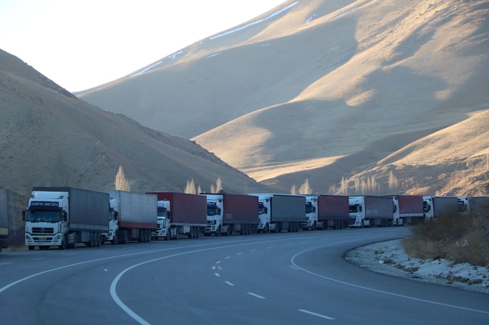 Türkiye- İran sınırında 10 kilometrelik TIR kuyruğu - 8
