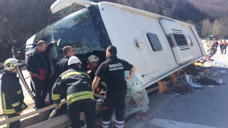 Sendikacıları taşıyan otobüs kaza yaptı: 7 kadın hayatını kaybetti - 2
