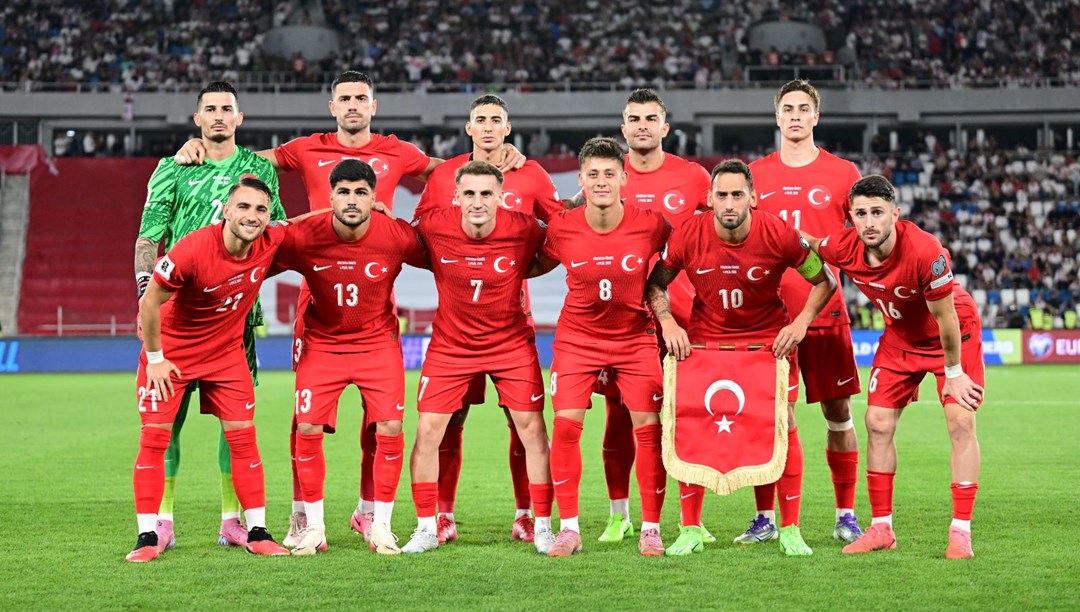 A Milli Takım, 2'de 2 için İspanya karşısında: İlk 11'de sürpriz
