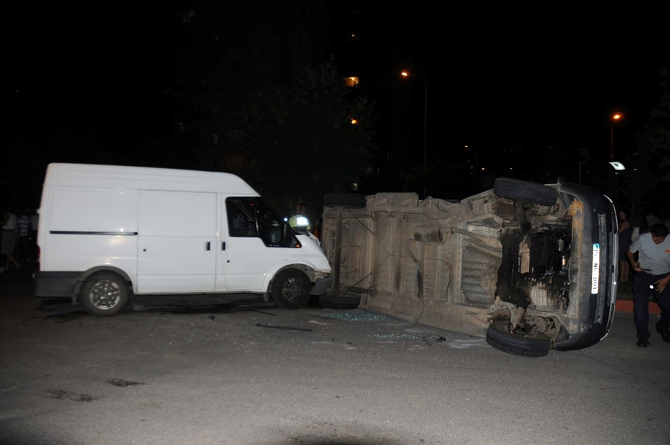Antalya’da iki kamyonet çarpıştı: 7 yaralı - 1