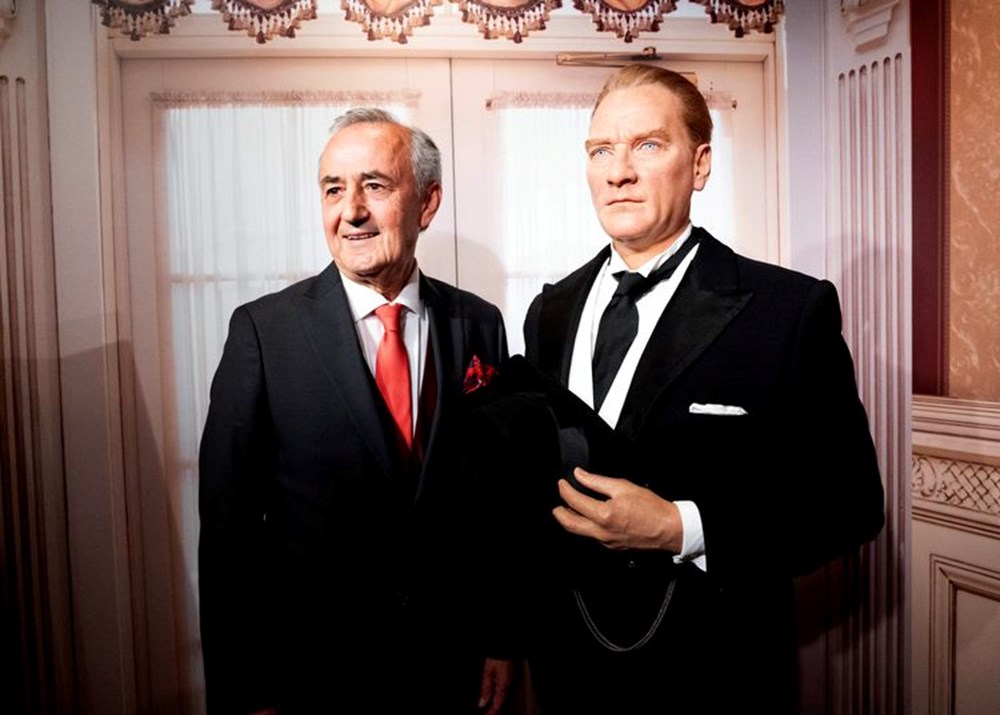 Atatürk'ün balmumu heykeli Berlin'de ziyarete açıldı - 4