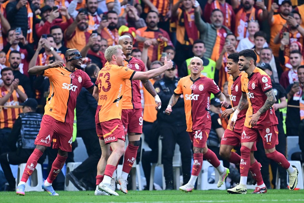 2024-2025 sezonu Süper Lig şampiyonu Galatasaray! - 2