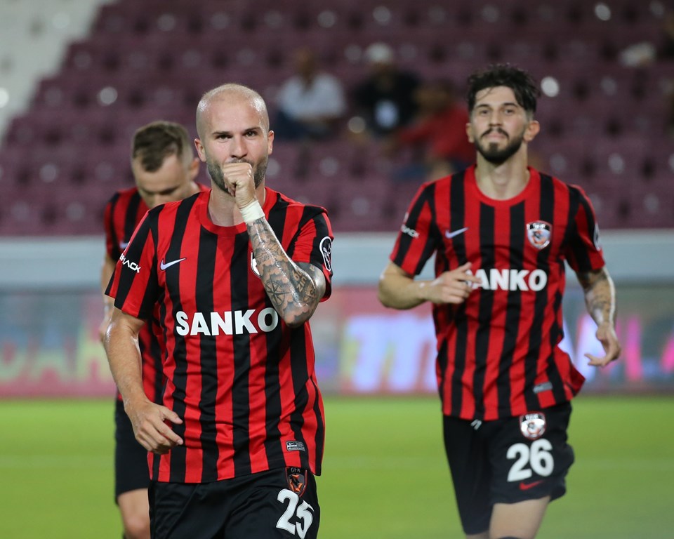 SON DAKİKA: Gaziantep FK, Antalyaspor'u farklı mağlup etti - 1