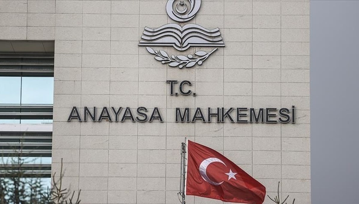 Anayasa Mahkemesi'nin yeni başkanı 21 Mart'ta belli olacak Anayasa Mahkemesi'nin yeni başkanı 21 Mart'ta belli olacak