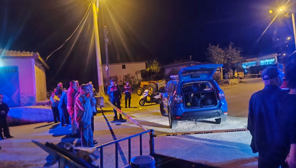 Köy meydanında 2 arkadaşını öldüren zanlı tutuklandı