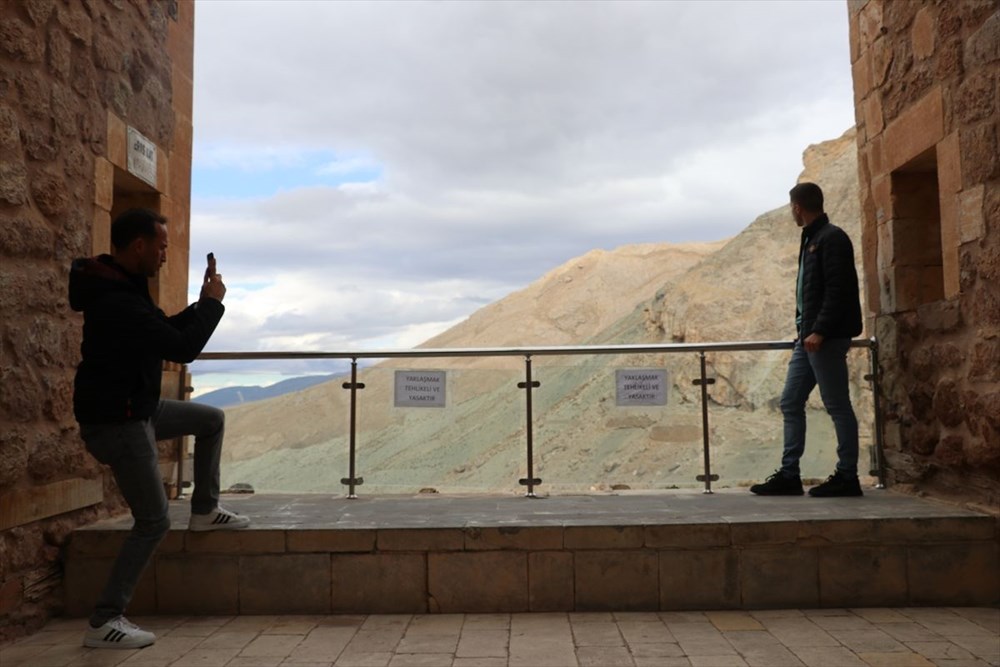 Anadolu'nun eşsiz mimari örneği: İshak Paşa Sarayı - 9