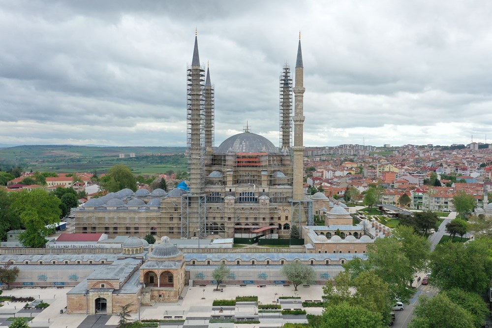 Restorasyondaki Selimiye Camisi'nin ana kubbesine kurşun örtü - 2