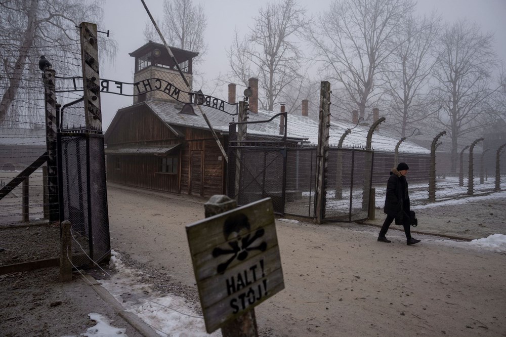 Tren vagonlarından gaz odalarına: Auschwitz’den sağ çıkanlar 80 yıl geriye gitti - 7