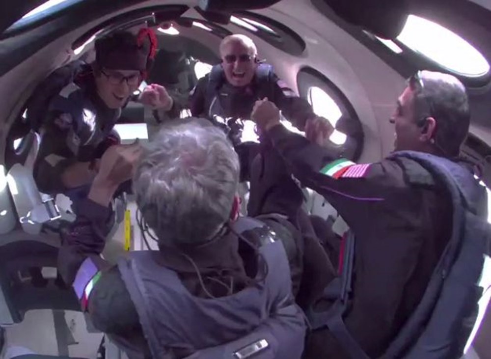 Türkiye'nin 2'nci uzay misyonu tamamlandı: Tuva Cihangir Atasever'in içinde bulunduğu araç Dünya'ya iniş yaptı - 2