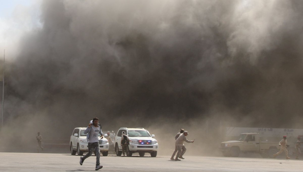 Yemen Aden Havalimanı'nda patlama: 27 ölü