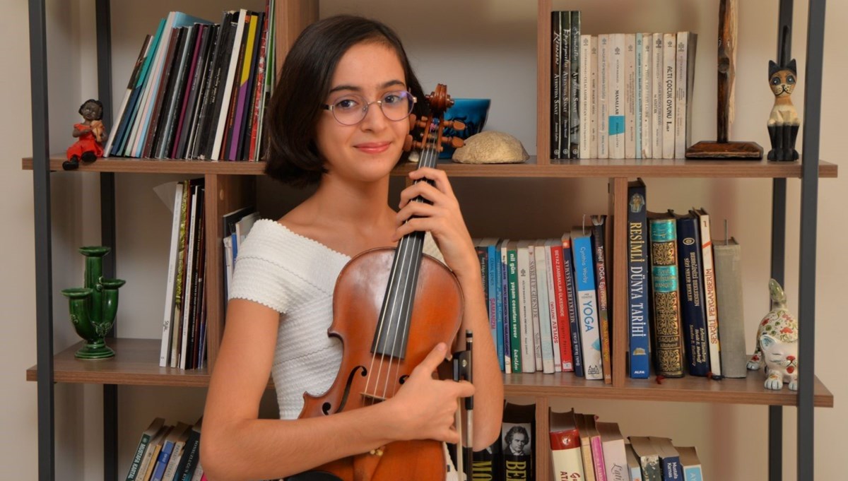 Keman sanatçısı Laçin'in organları 3 kişiye umut oldu Keman sanatçısı Laçin'in organları 3 kişiye umut oldu