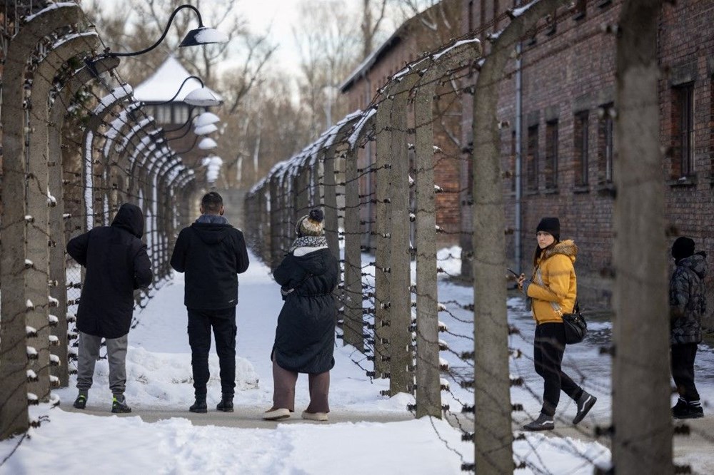 Tren vagonlarından gaz odalarına: Auschwitz’den sağ çıkanlar 80 yıl geriye gitti - 4