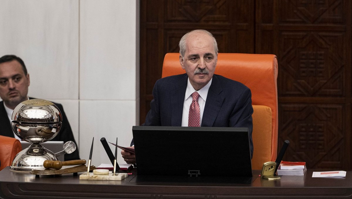 TBMM’de 23 Nisan özel oturumu | Numan Kurtulmuş: Yeni anayasa Türkiye’nin boynunun borcudur TBMM’de 23 Nisan özel oturumu | Numan Kurtulmuş: Yeni anayasa Türkiye’nin boynunun borcudur