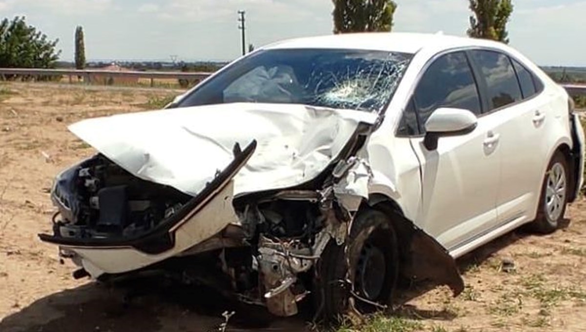 Aksaray'da otomobille çarpışan motosikletin sürücüsü öldü