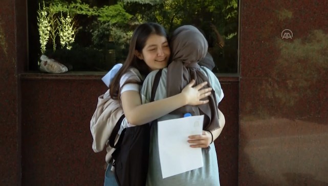 Erdoğan'dan YKS'ye girecek öğrencilere mesaj