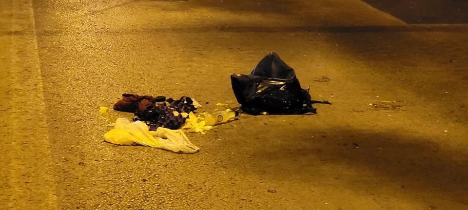 Ankara’da şüpheli çanta fünye ile patlatıldı - 1