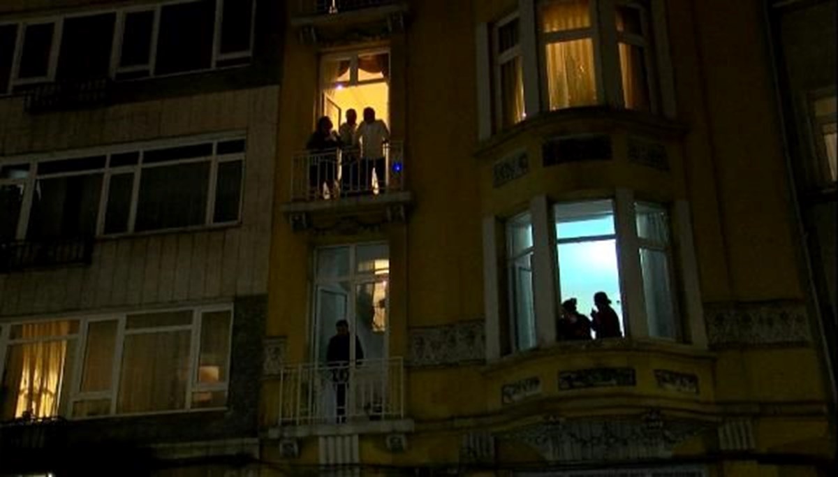 Şişli'de gelenek bozulmadı: Bardak ve nar kırdılar