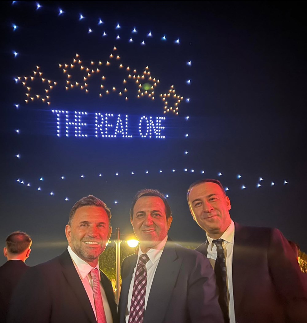 Galatasaray'ın kutlamasında Acun Ilıcalı ve Mourinho'ya olay gönderme: "Büyük geliyoruz" 80