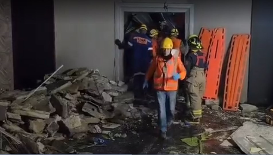 Dans ederken felaketi yaşadılar: Gece kulübü mezarlığa döndü